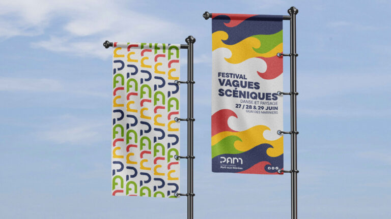 Carrousel image web-06